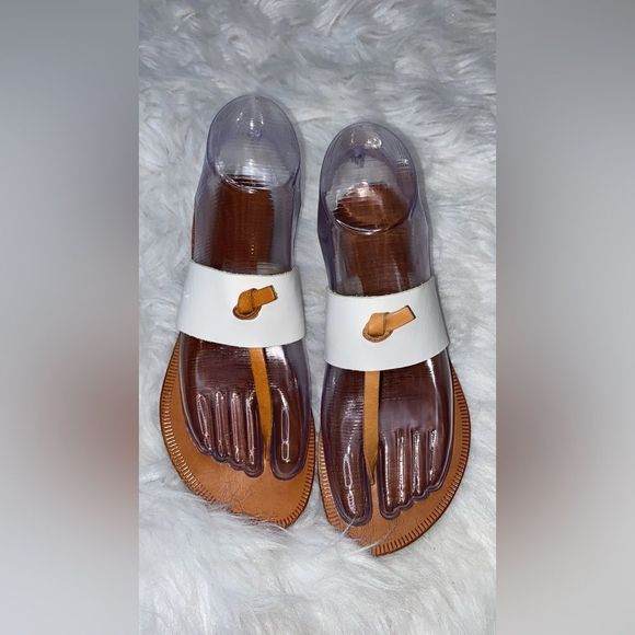 Joie Women's Baylin Flat Sandal - Picture 2 of 12